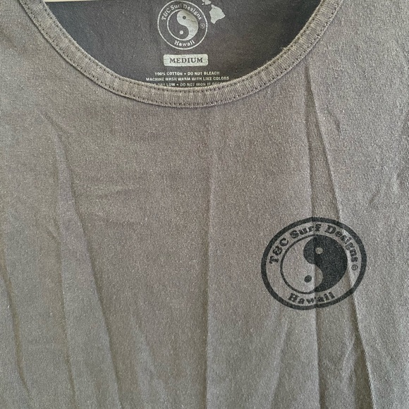 Hawaii muscle tee - Picture 3 of 3